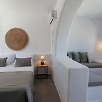 Archon Seaside Retreat Aparthotel