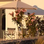 Archon Seaside Retreat Aparthotel 4*